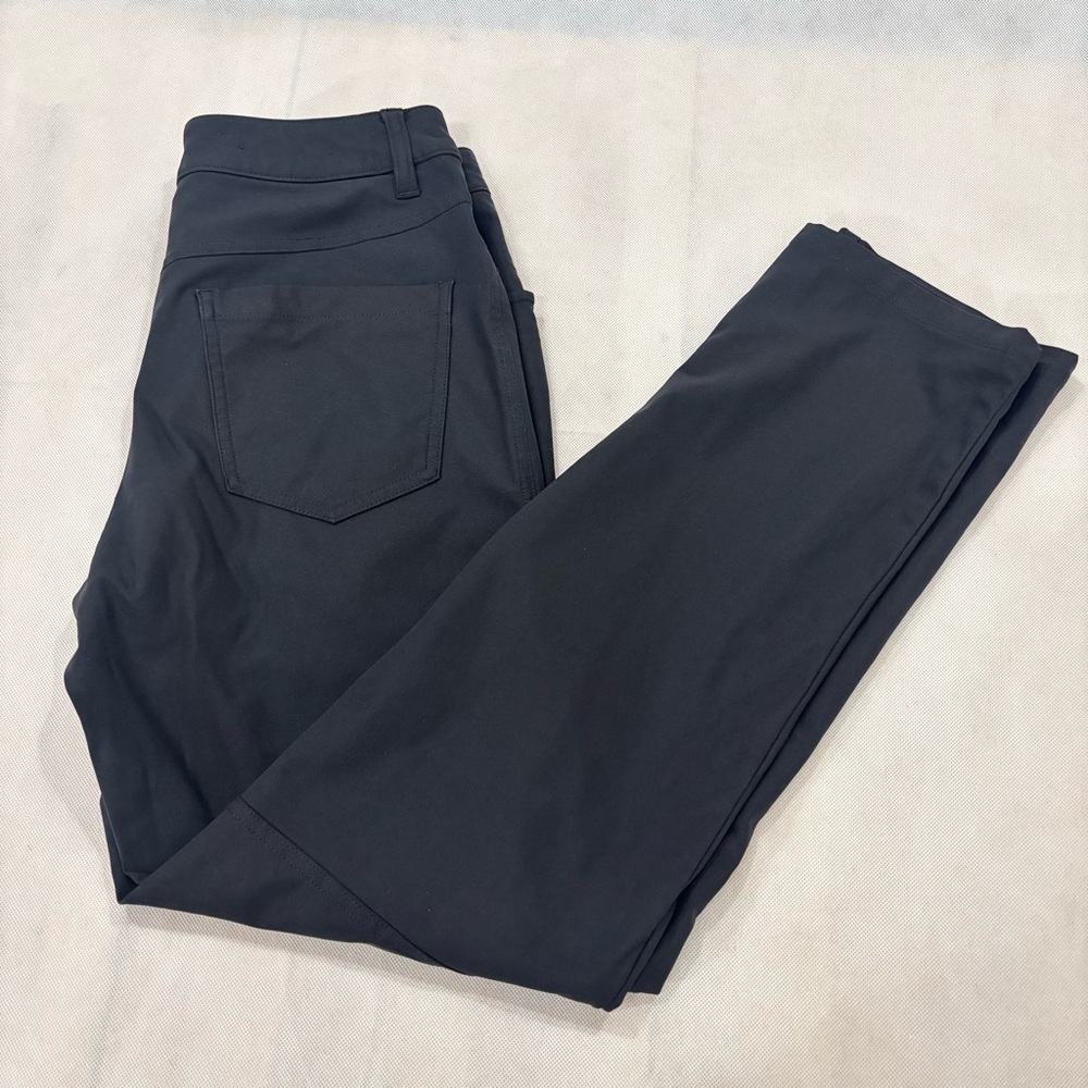 Lululemon Pants Women’s 28 Black Mid Rise 28” Inseam Stretch